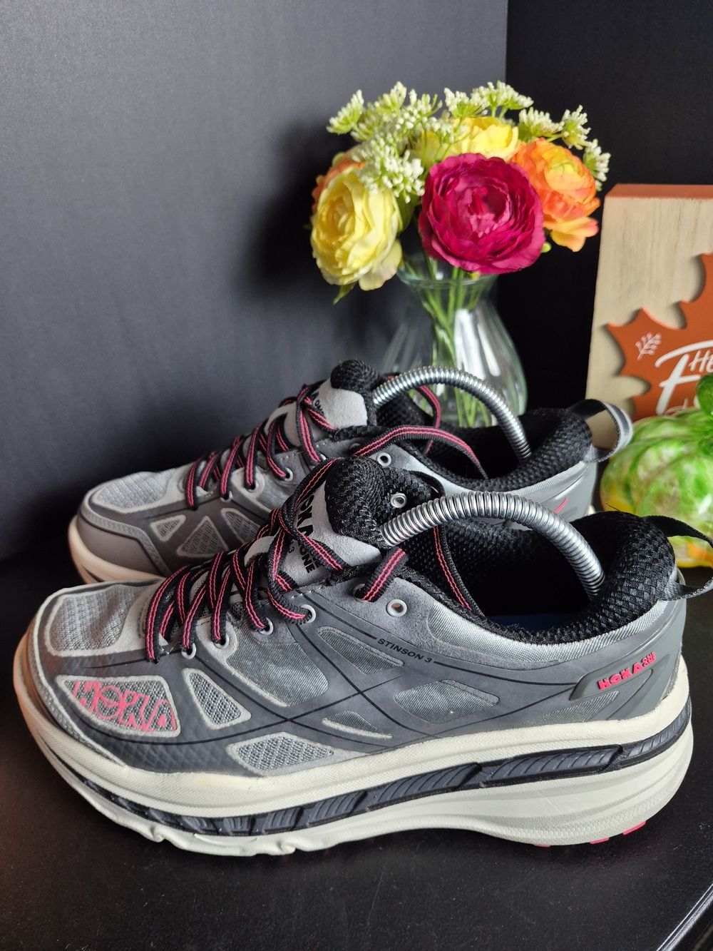 Hoka One One Womens Gray Athletic Shoes with Pink Accents. Size 9.5